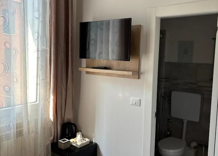 בית הארחה Home&stazione