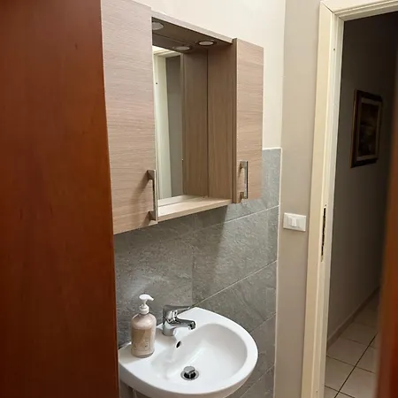 Home&stazione 招待所 *